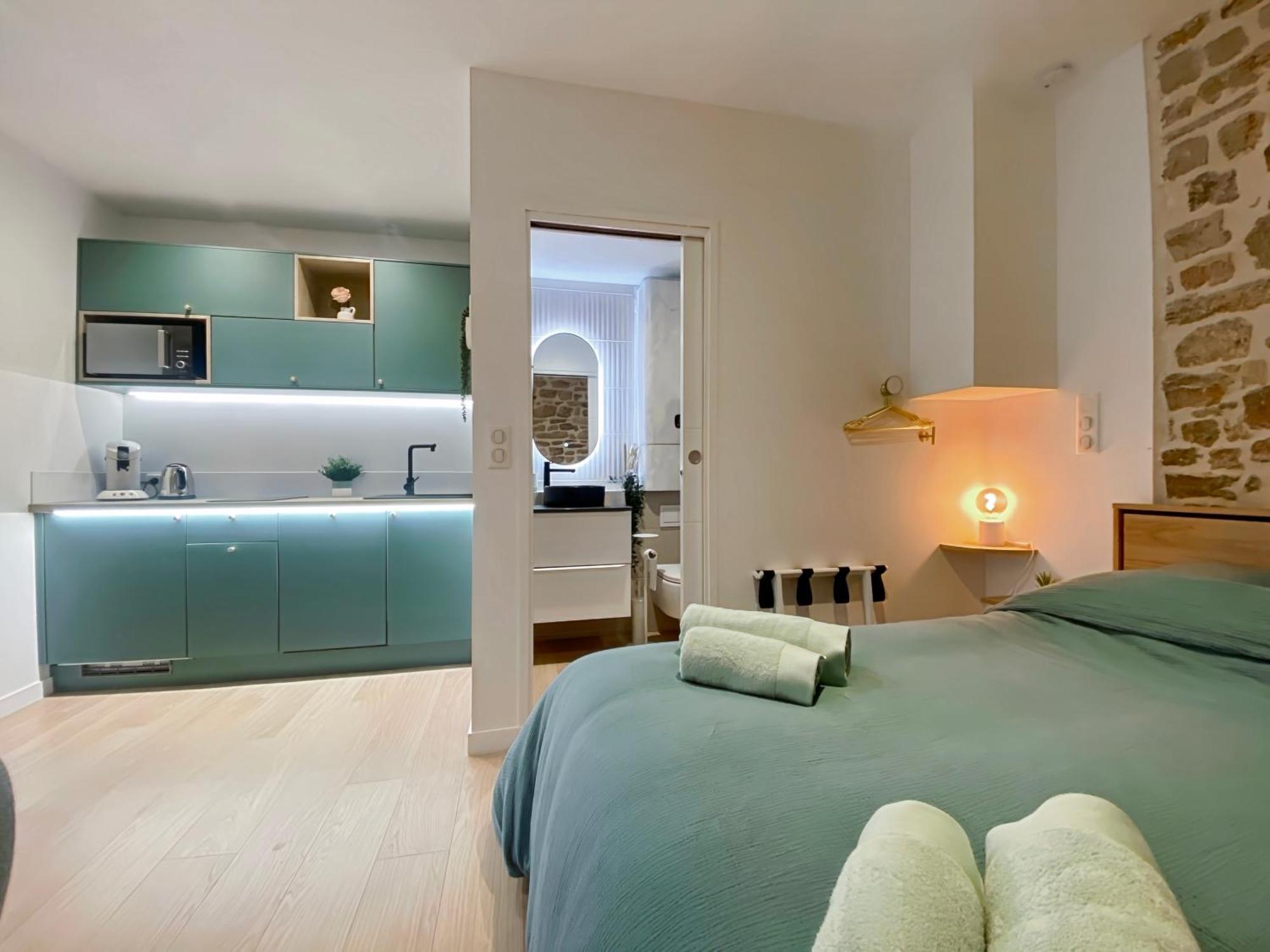 Le Nid Vannetais - Quartier Historique Et Gare A Pied Apartment *